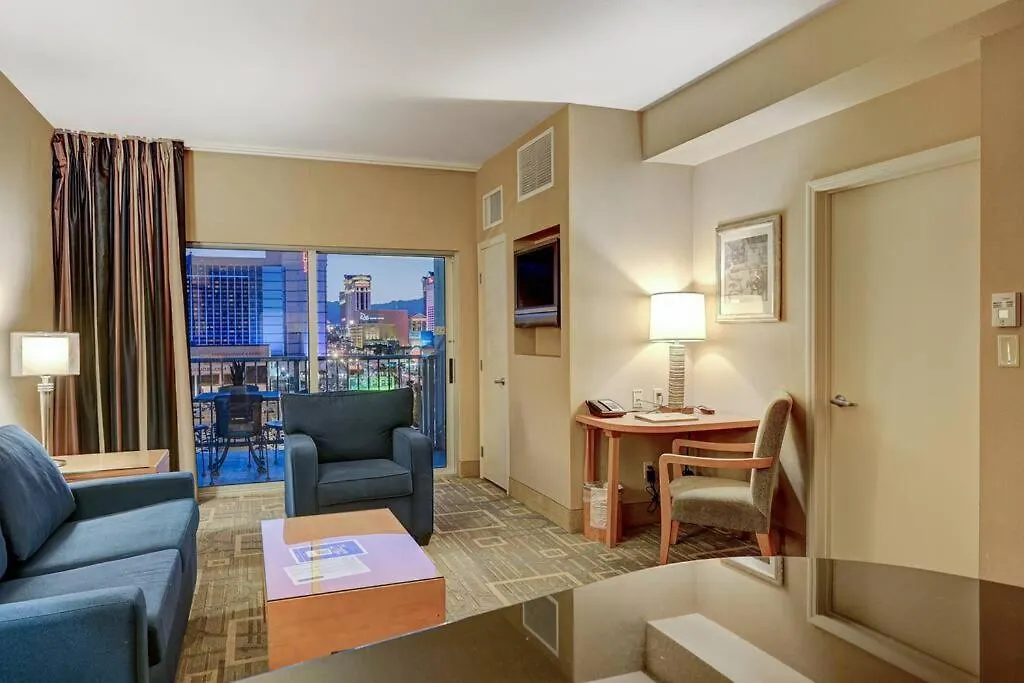 Aparthotel Ultimate Las Vegas Getaway One Bedroom Suite With Balcony, Kitchen, Gym, Pool & Free Parking